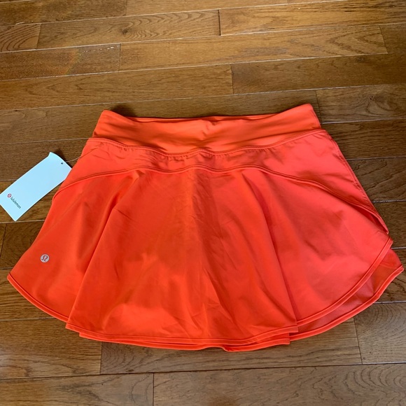 🔥LULULEMON HIGH RISE FLUTTER HEM SKIRT/SKORT-6,8,10🔥 - Picture 3 of 14